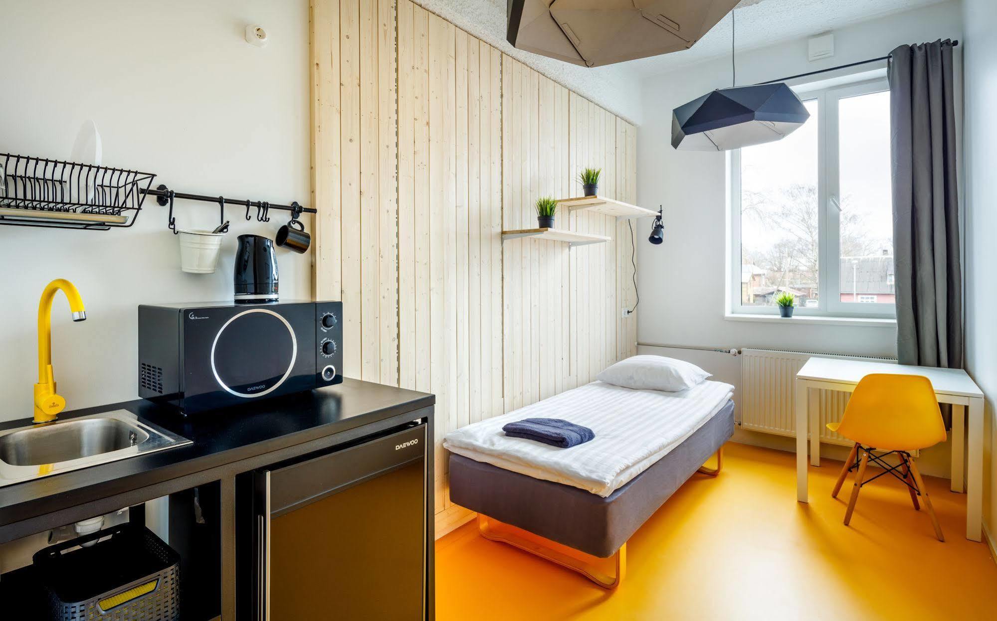 Hektor Design Hostel Тарту Экстерьер фото