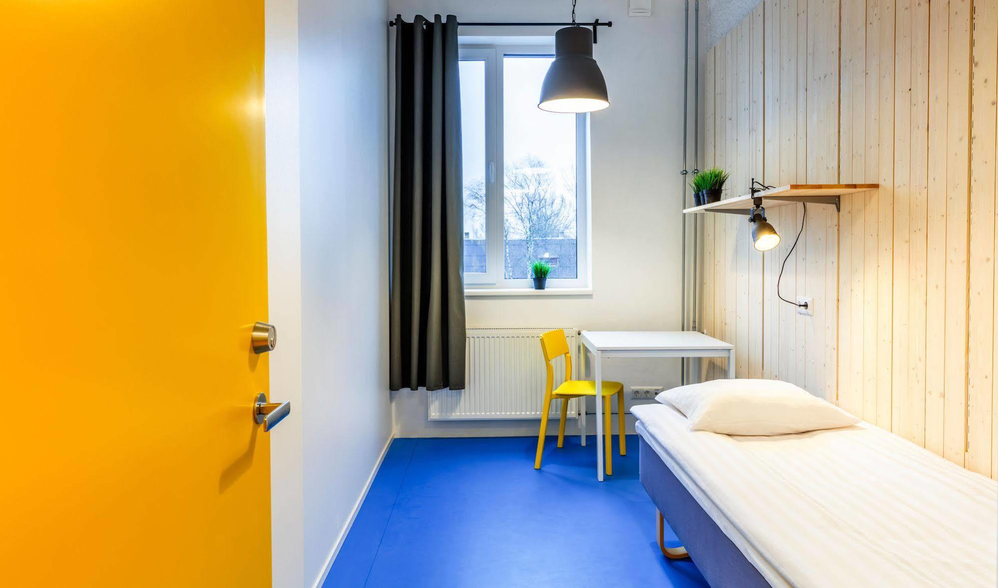 Hektor Design Hostel Тарту Экстерьер фото