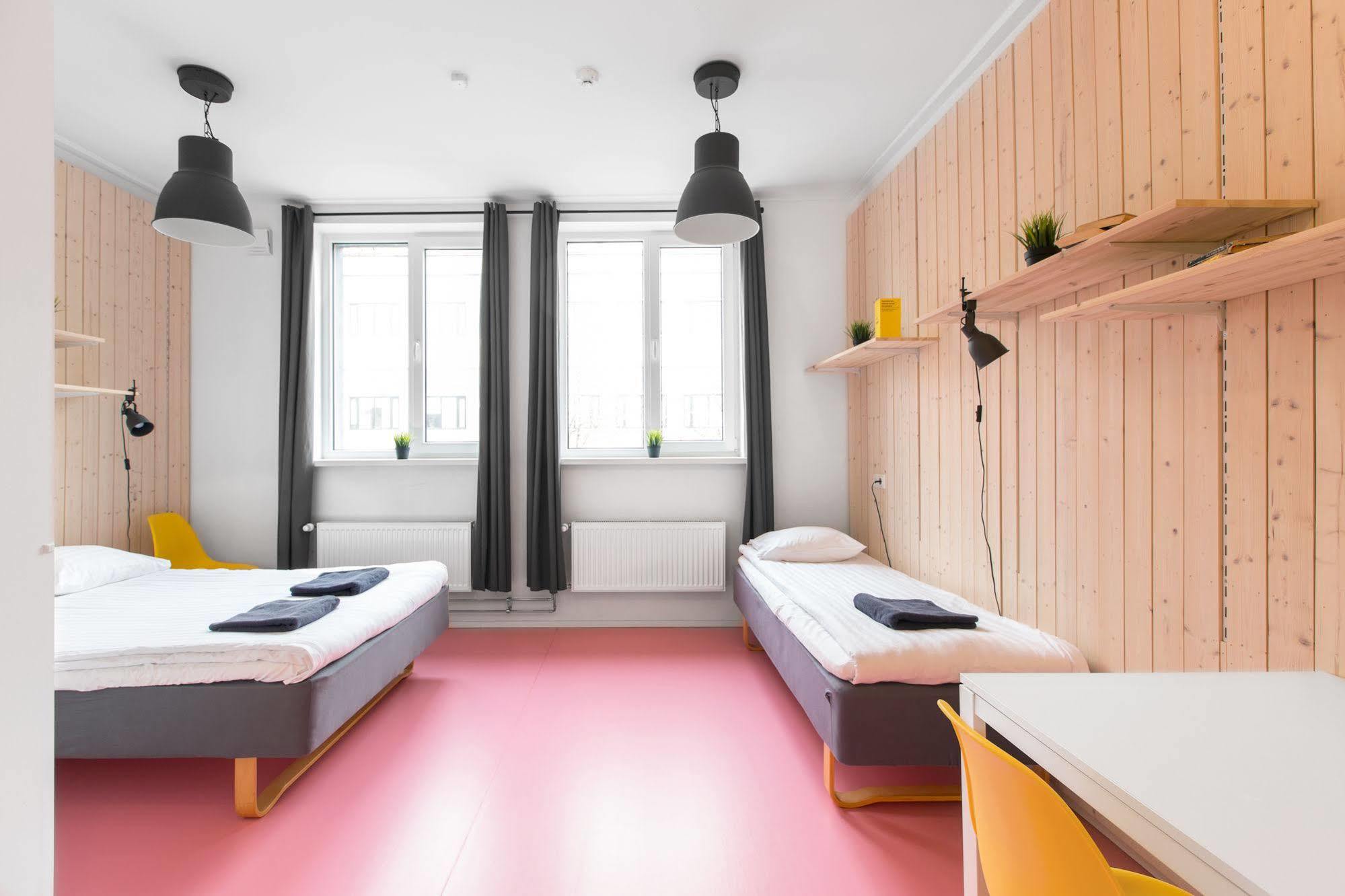 Hektor Design Hostel Тарту Экстерьер фото